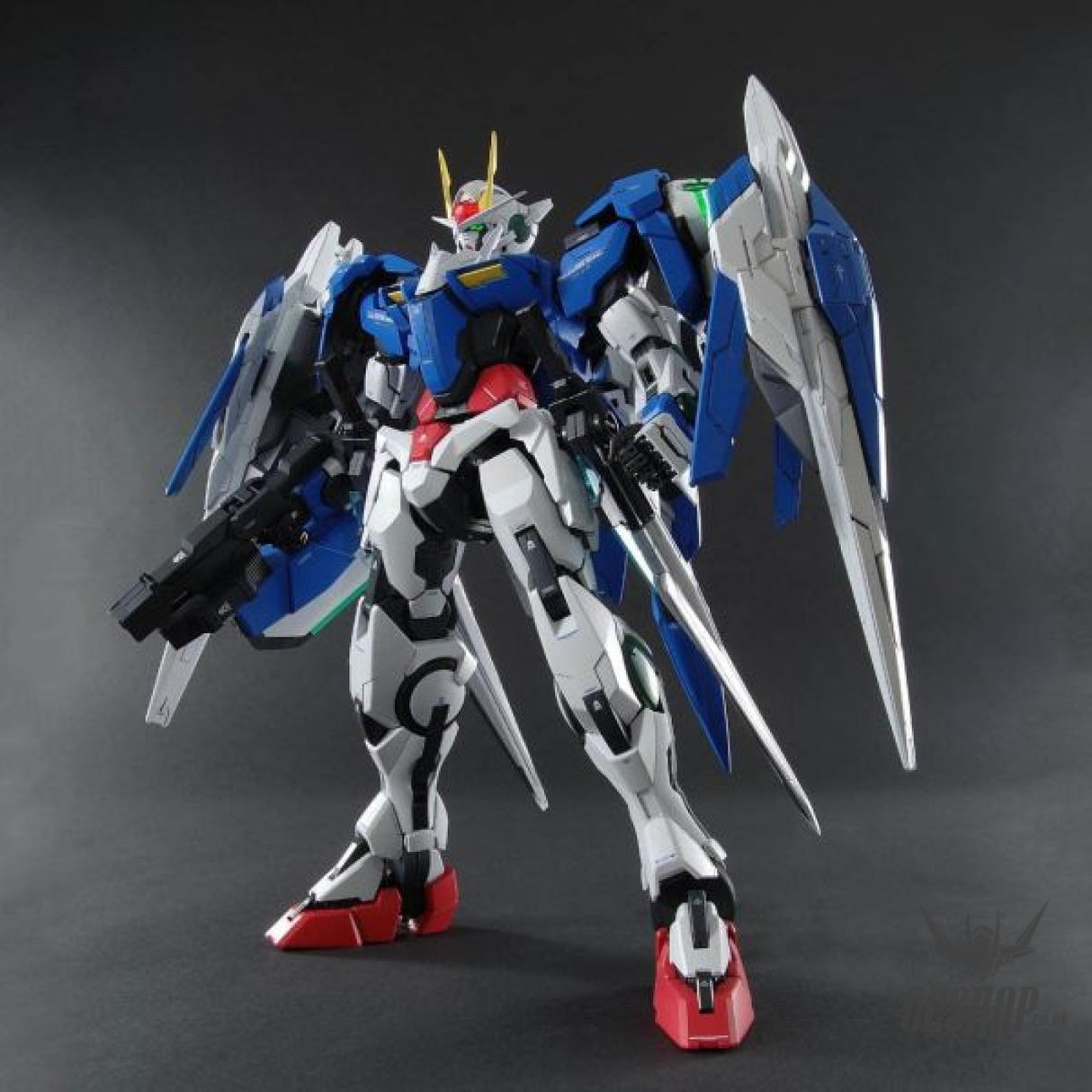 1/60 PG 00 Raiser Gundam Scale Model Kits