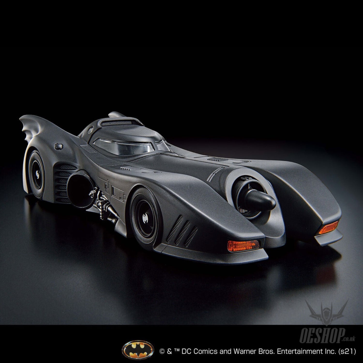 Bandai 1/35 Batman 1989 Batmobile (Batman Ver.) Scale Model Kits