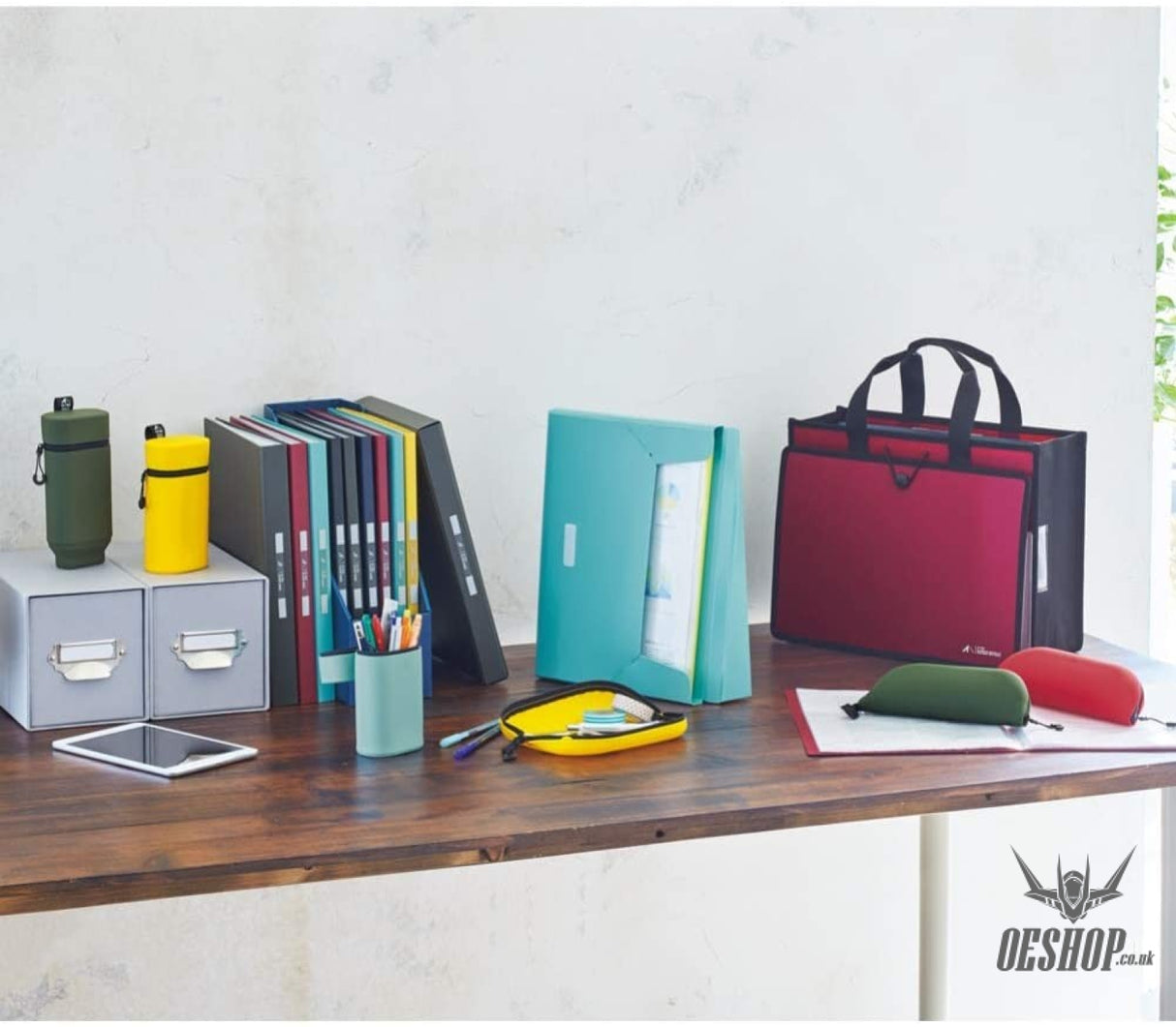 Lihit Lab Stand Pencil Case with Magnet A7759 LIHIT LAB. 15.98 OEShop