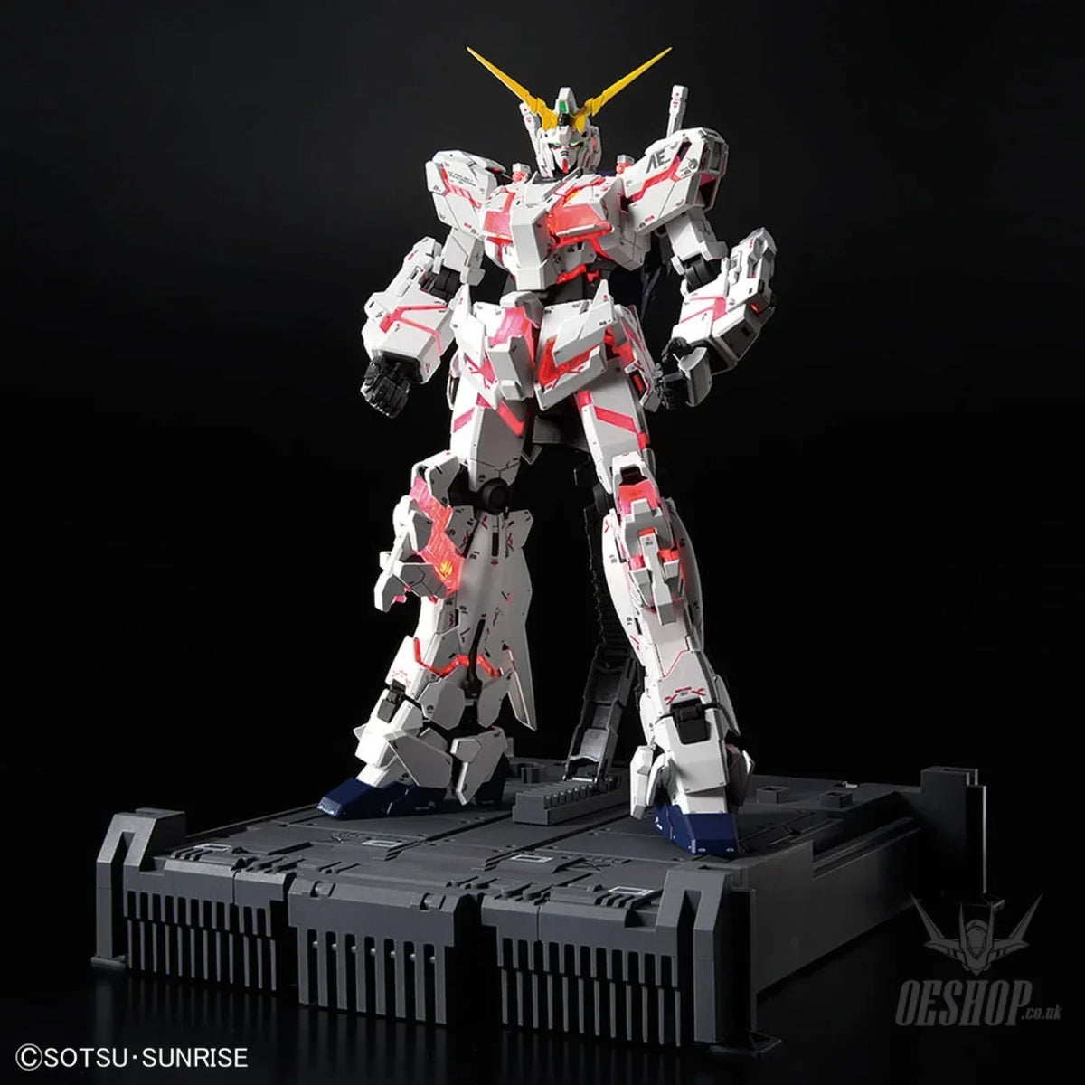 The Gundam Base Limited 1/100 MGEX Unicorn Gundam Ver.TWC - Scale Model Kits