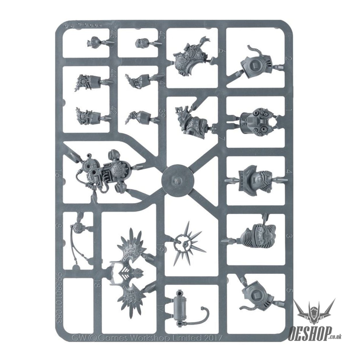 Warhammer 40,000 Space Marines: Ultramarines Roboute Guilliman 55-20 Tabletop Wargame