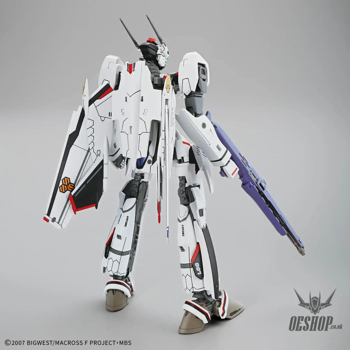 1/100 HG VF-25F Messiah Valkyrie (Alto Saotome’s) Deluxe Set - Scale Model Kits