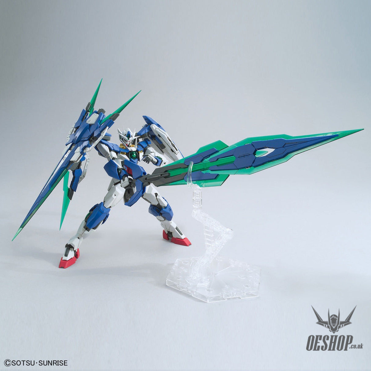 1/100 MG 00 Qan[T] Full Saber Scale Model Kits