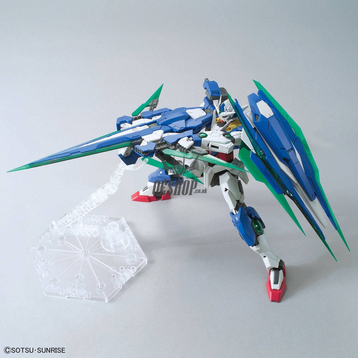 1/100 MG 00 Qan[T] Full Saber Scale Model Kits