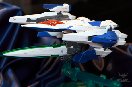 1/100 MG 00 Raiser Scale Model Kits