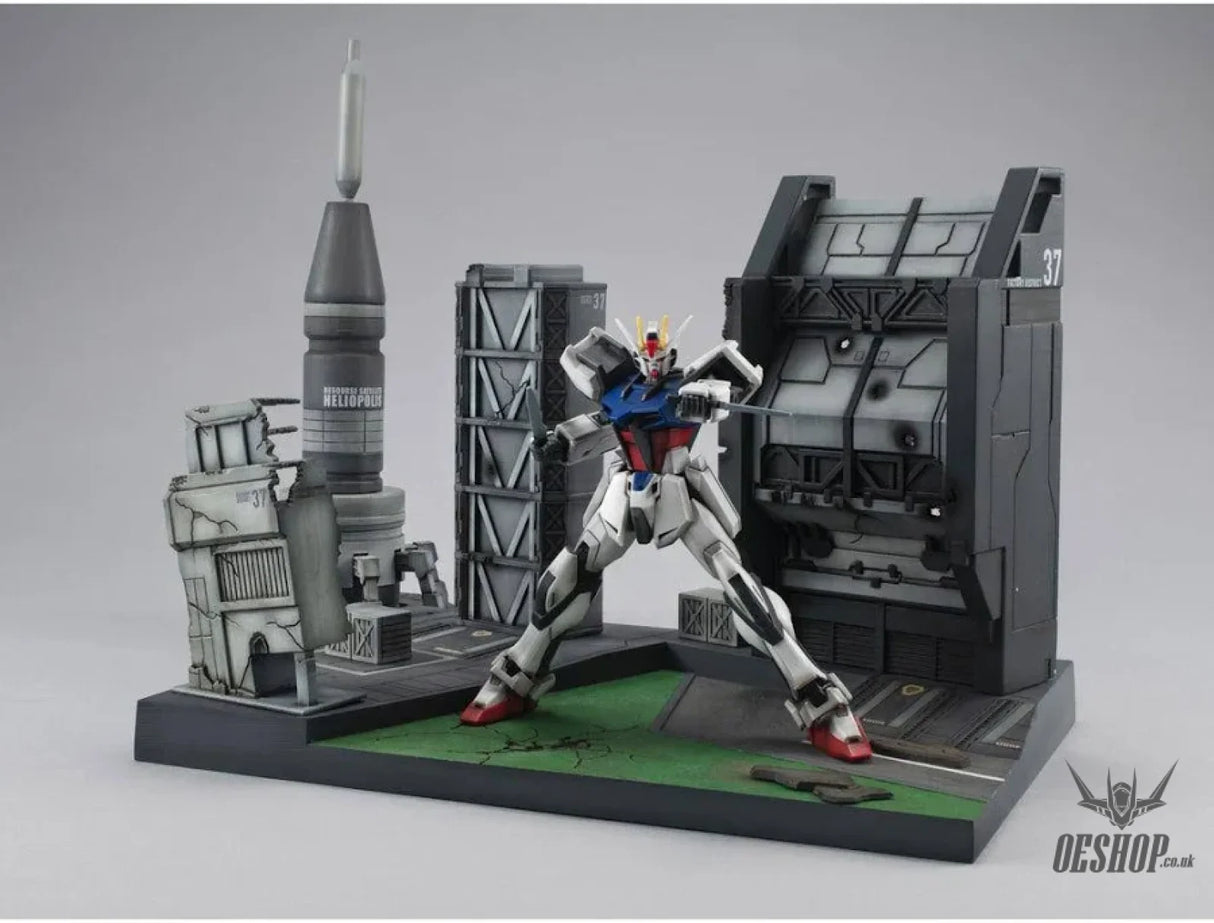 1/144 HG Gundam Seed RM Realistic Model Series Gundam Structure GS06 Heliopolis Battle Stage - Scale Model Kits