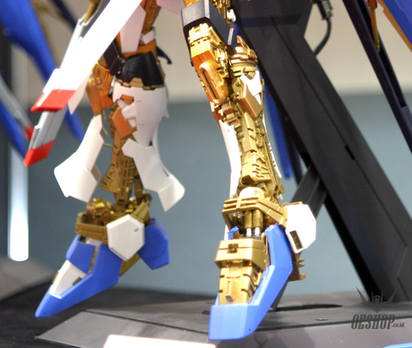 1/60 PG Strike Freedom Gundam Scale Model Kits