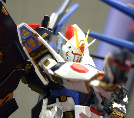 1/60 PG Strike Freedom Gundam Scale Model Kits