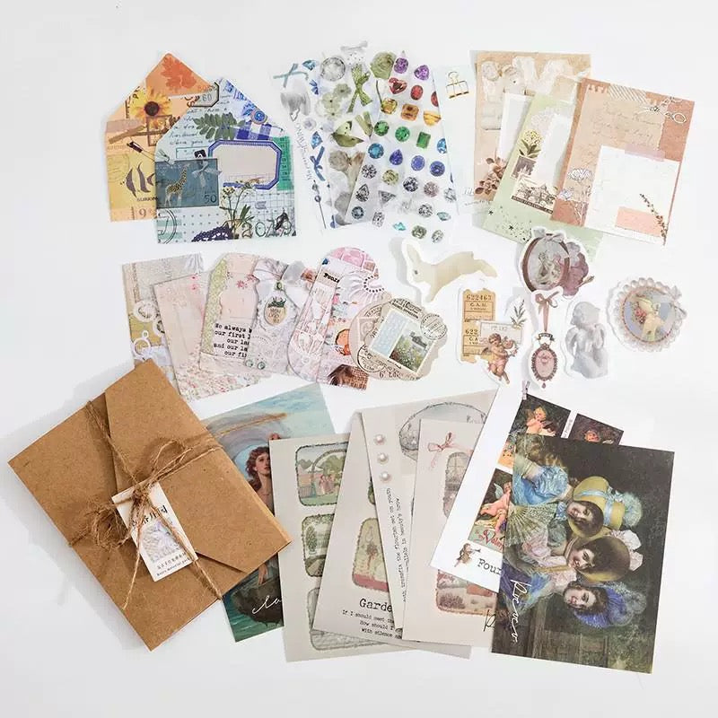 Candy Poetry Vintage Scrapbook (30 pieces)