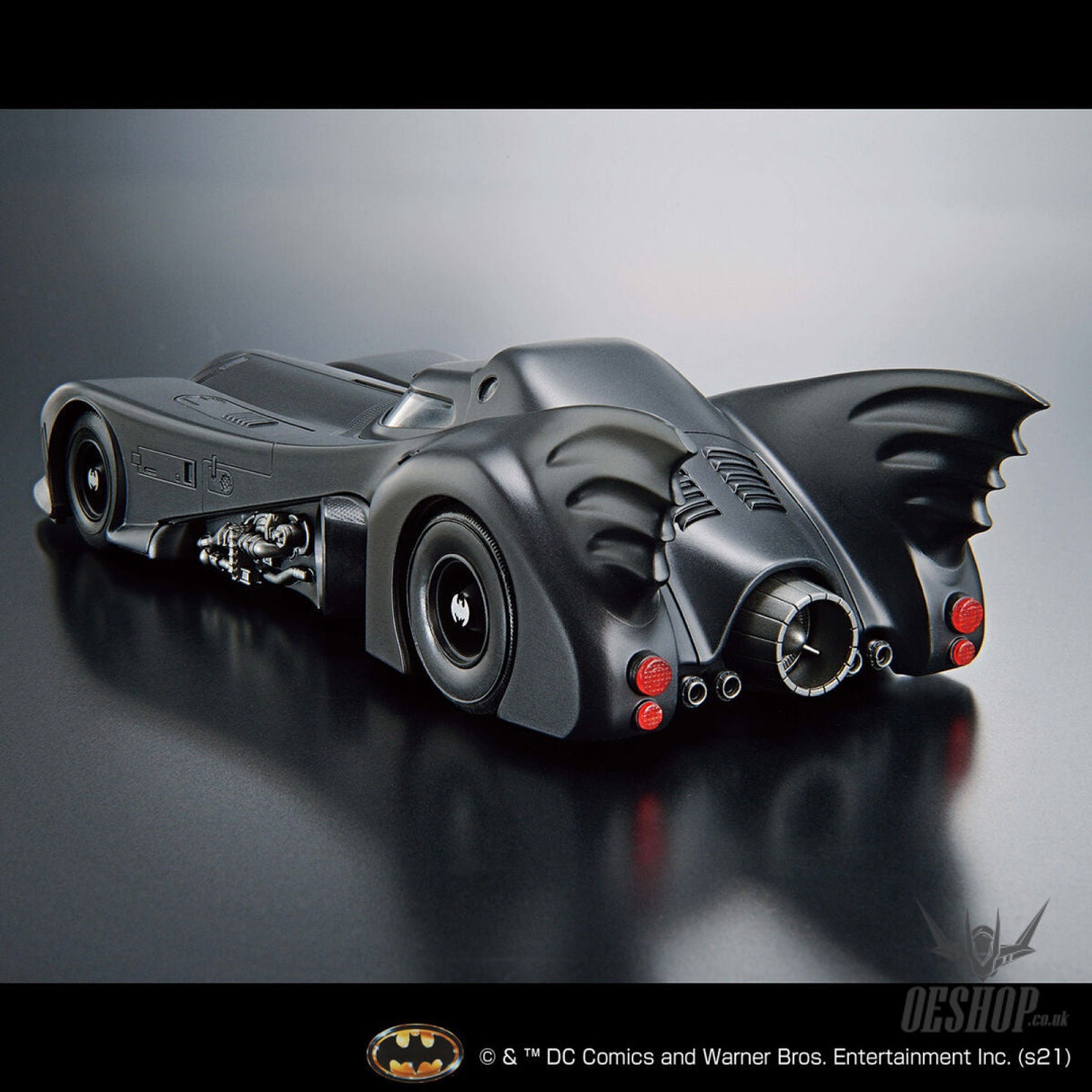 Bandai 1/35 Batman 1989 Batmobile (Batman Ver.) Scale Model Kits