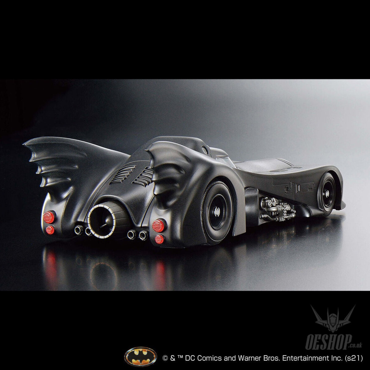 Bandai 1/35 Batman 1989 Batmobile (Batman Ver.) Scale Model Kits