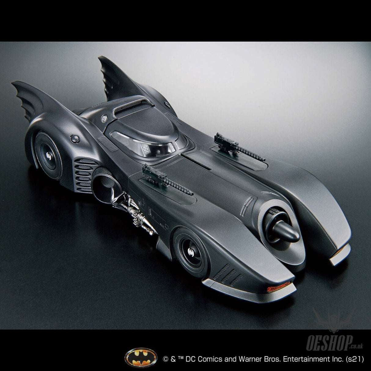 Bandai 1/35 Batman 1989 Batmobile (Batman Ver.) Scale Model Kits
