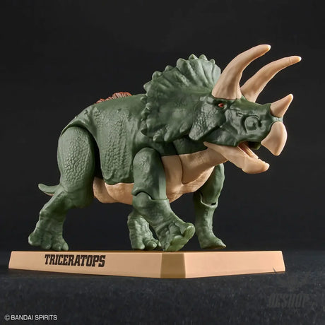 Bandai Plannosaurus - Triceratops - Scale Model Kits