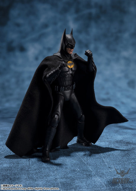 Bandai Tamashii S.H.Figuarts Batman ’The Flash’ Action & Toy Figures