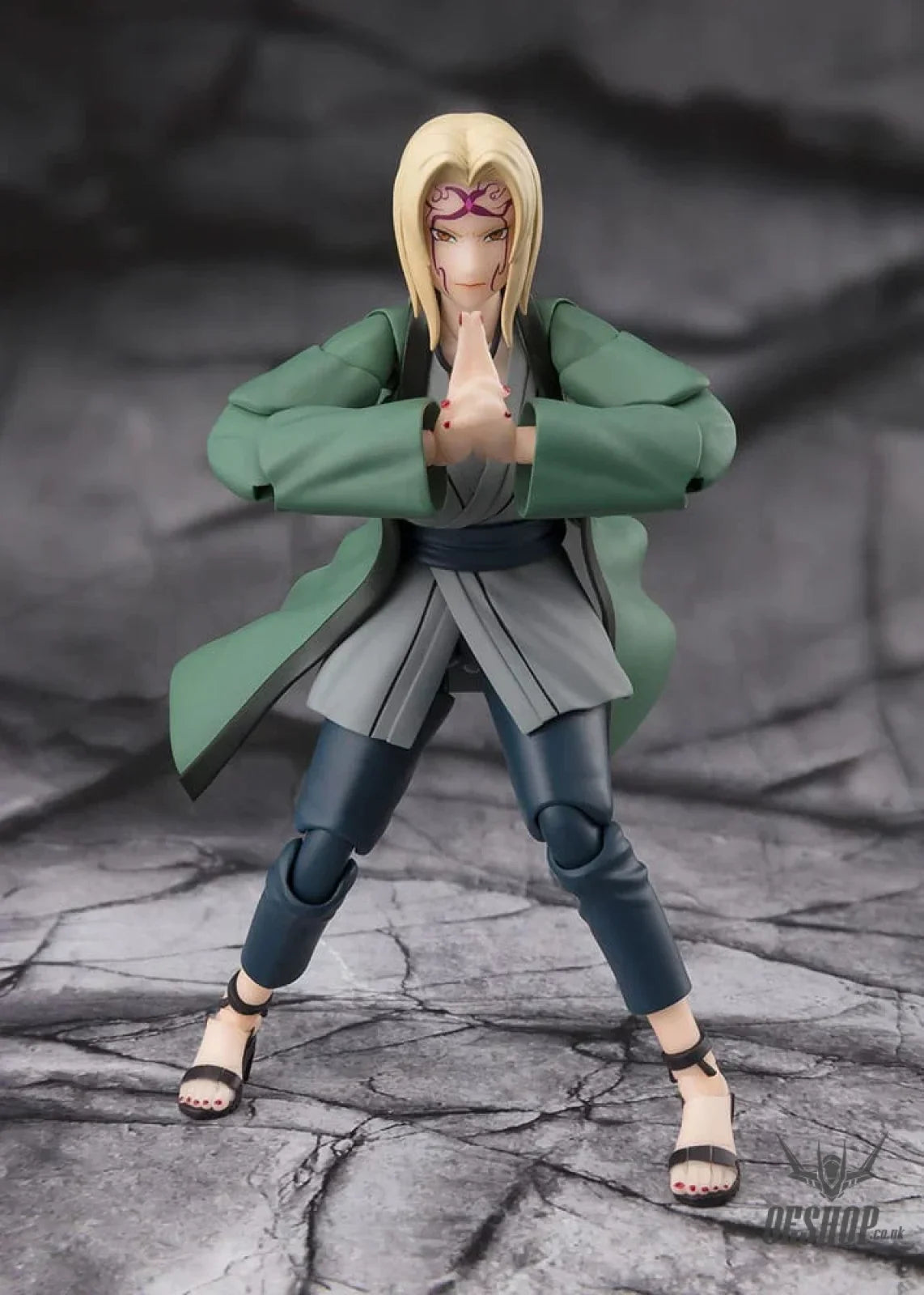Bandai Tamashii S.H.Figuarts Naruto Tsunade (Legendary Medical Ninja) Action & Toy Figures