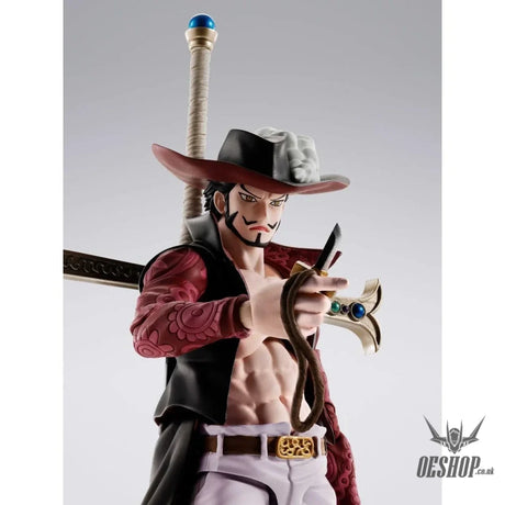 Bandai Tamashii S.H.Figuarts One Piece Dracule Mihawk -HAWKEYE - Action & Toy Figures