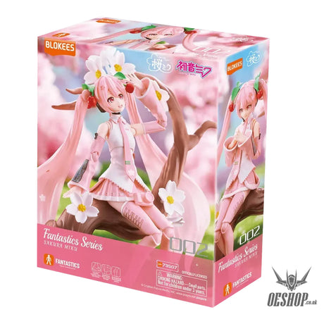 Blokees Hatsune Miku Fantastics Series Sakura Miku 73507 - Scale Model Kits