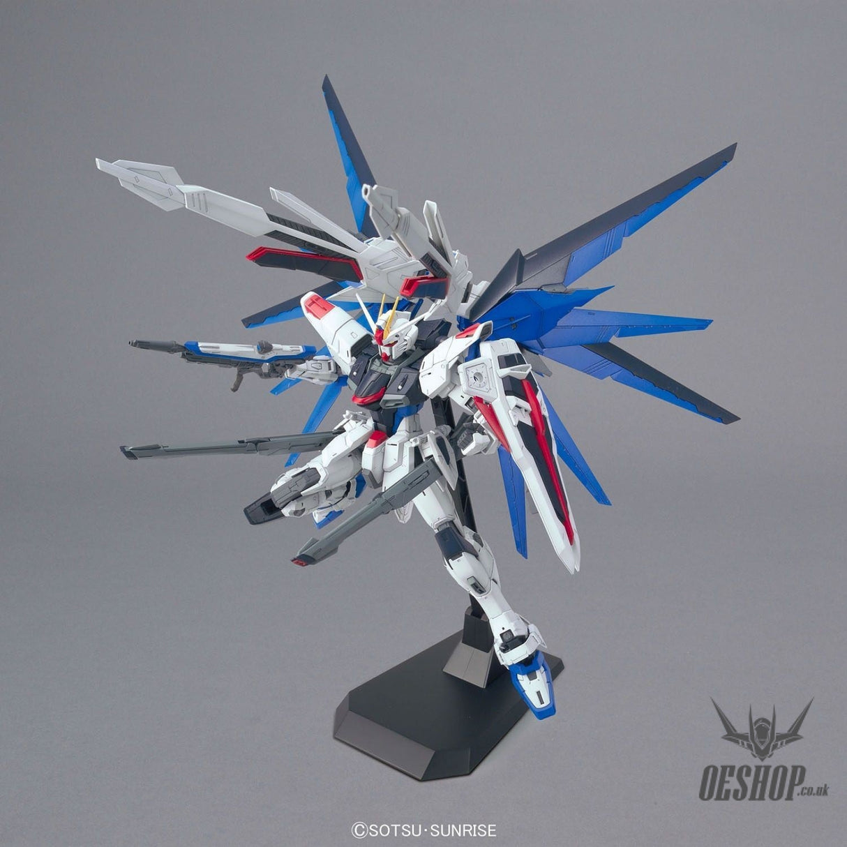 1/100 MG Freedom Gundam Ver.2.0 Bandai 53.19 OEShop