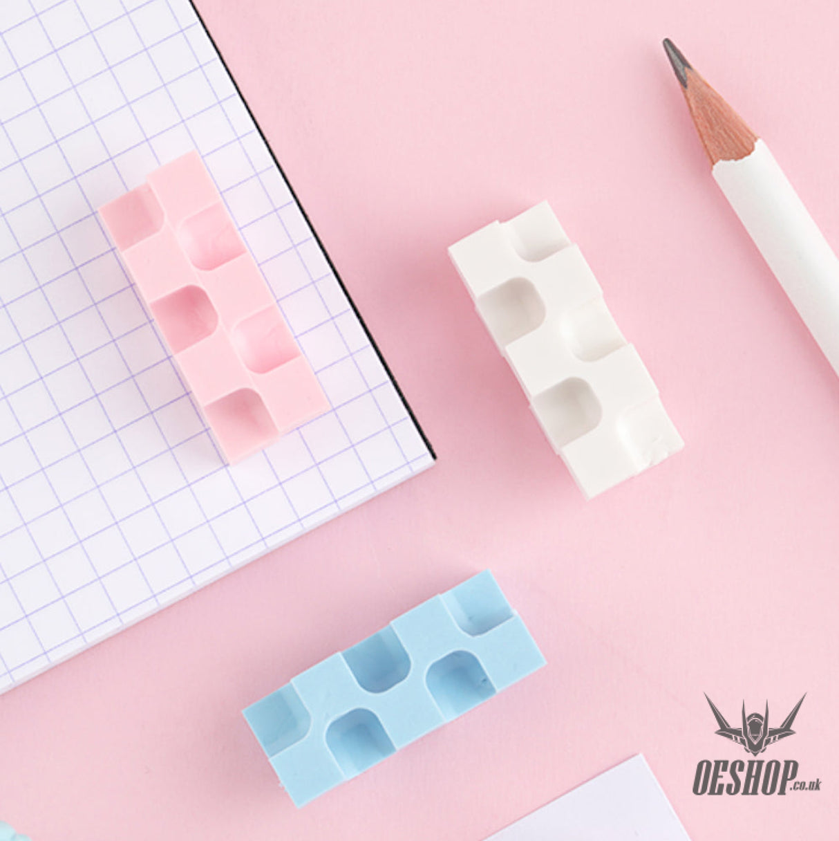 Kokuyo Eraser "Kadoke Shipuchi" Kadokeshi Blue/White 2-color set KOKUYO 1.99 OEShop