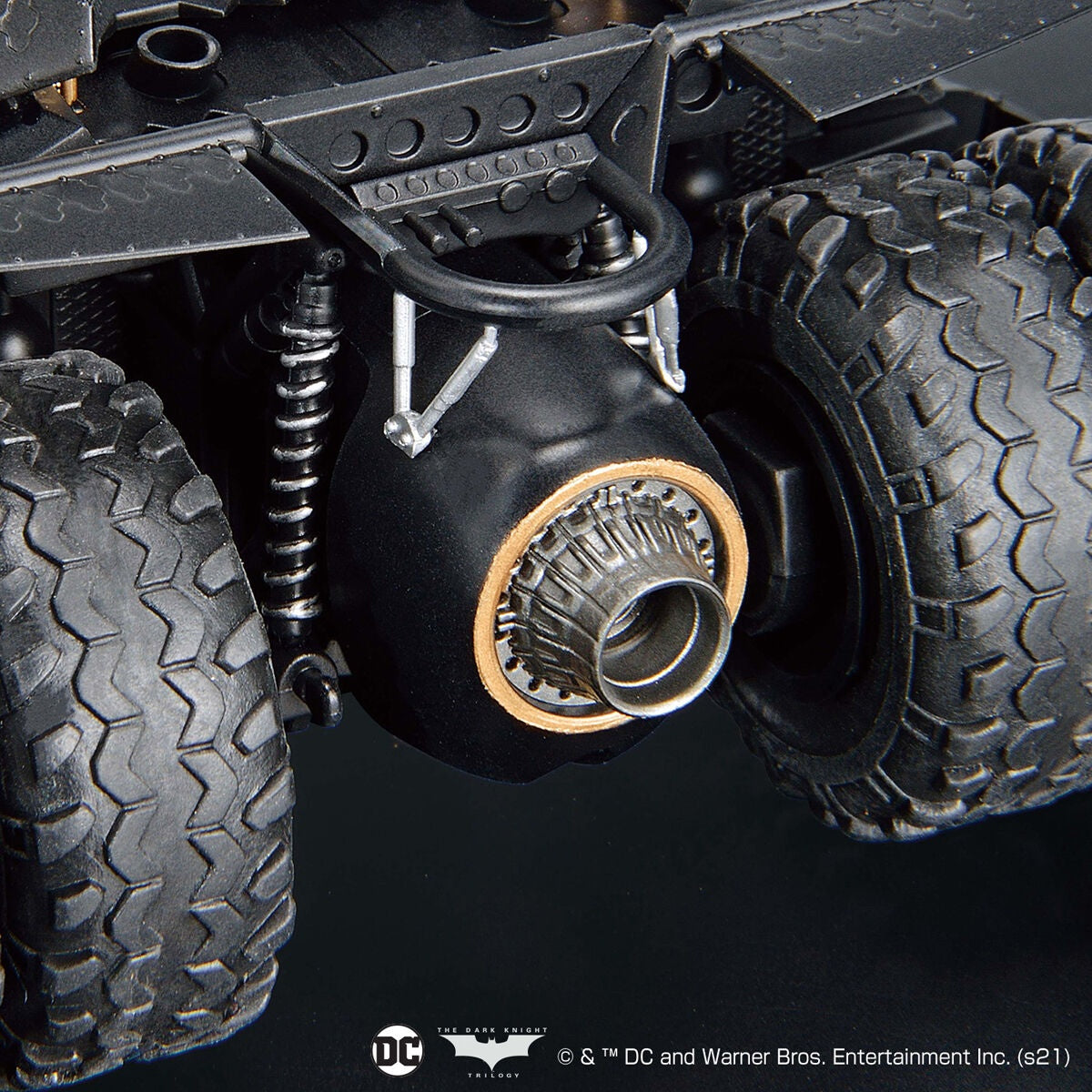 Bandai 1/35 Batmobile (Batman Begins Ver.)